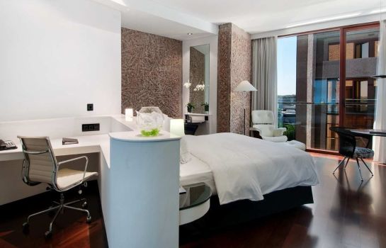 Hotel Hilton Madrid Airport Hotel De