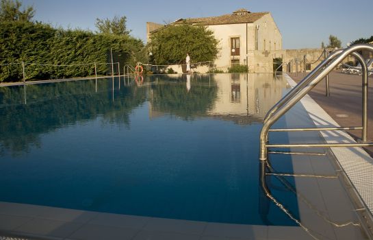 Hotel Villa Favorita - Noto – Great prices at HOTEL INFO