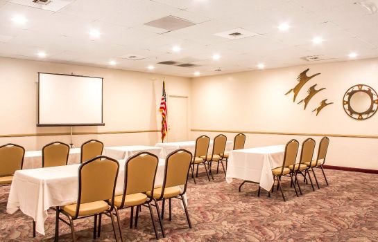 Conference room Quality Inn and Suites Lake Havasu City