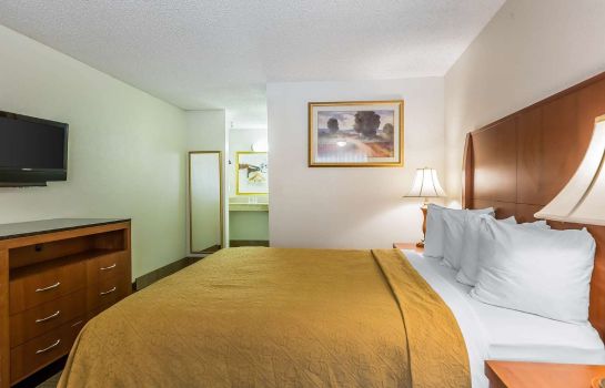 Zimmer Quality Inn and Suites Bakersfield