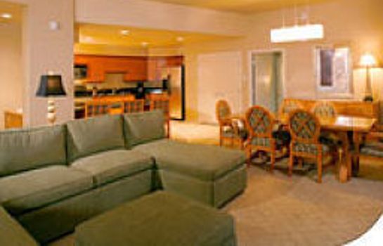 Suite Jet Luxury Resorts at Platinum Hotel & Spa