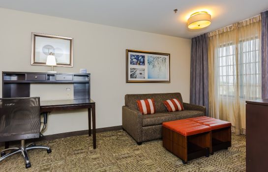 Zimmer Canad Inns Grand Forks