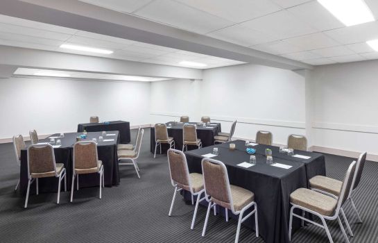 Hotel Adina Canberra Kingston Great Prices At Hotel Info