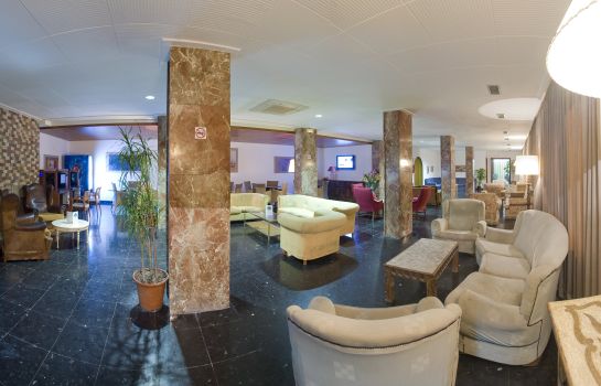 Vestíbulo del hotel Tropical Ibiza Hotel