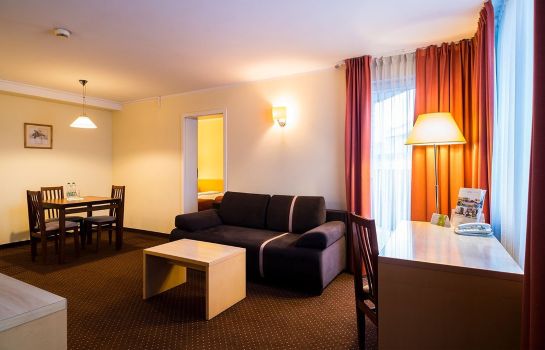 Hotel Apartamenty Zgoda Warszawa by DeSilva - Warsaw – Great prices at  HOTEL INFO