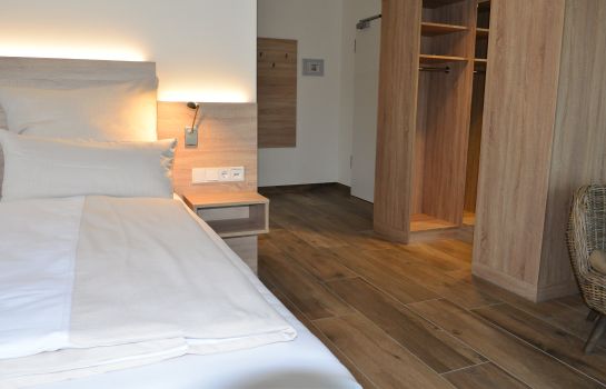 Hotel Weinhaus Mohle In Bad Oeynhausen Hotel De