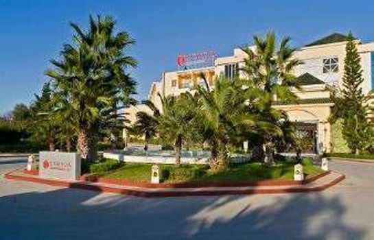 Vista exterior Ramada Plaza by Wyndham Tunis