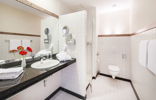 Hotel Azimut Cologne Great Prices At Hotel Info