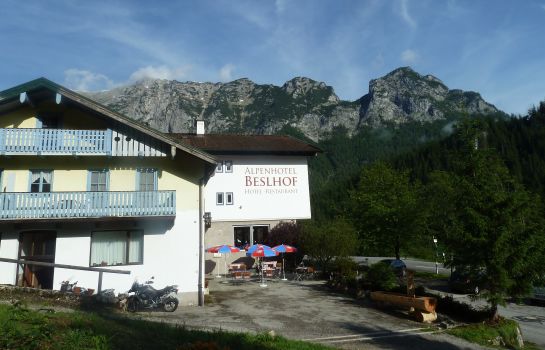 Außenansicht Alpenhotel Beslhof