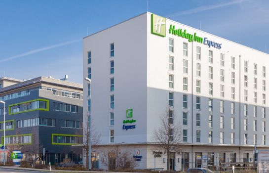 Holiday Inn Express Nurnberg Schwabach Great Prices At Hotel Info