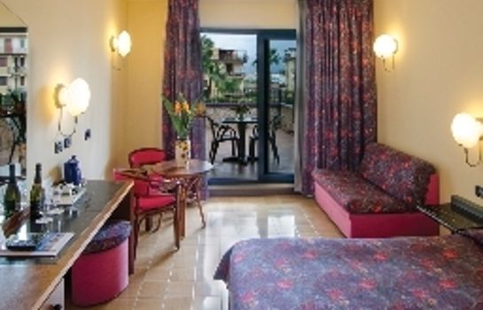 Caesar Palace Hotel In Giardini Naxos Hotel De