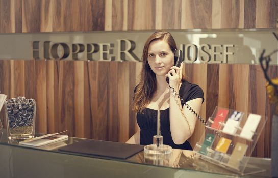 Empfang Hopper St. Josef