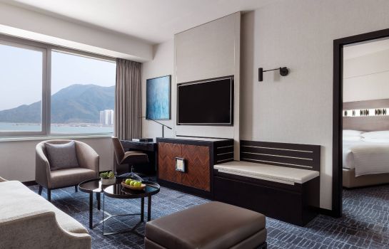 Suite Hong Kong SkyCity Marriott Hotel