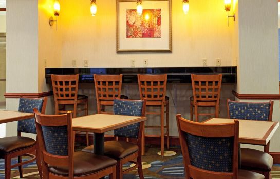 Restaurant Holiday Inn Express & Suites BATON ROUGE EAST