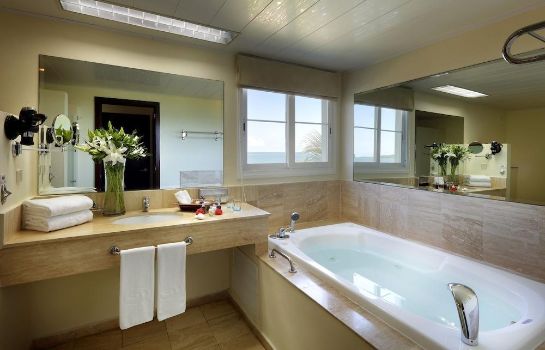 Bathroom Grand Palladium Jamaica Resort & Spa All Inclusive