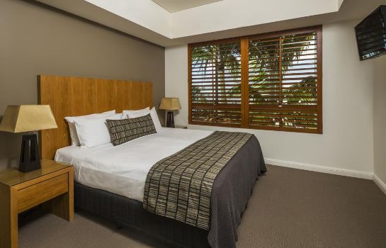 Hotel Sea Change Beachfront Apartments Trinity Beach Great Prices At Hotel Info