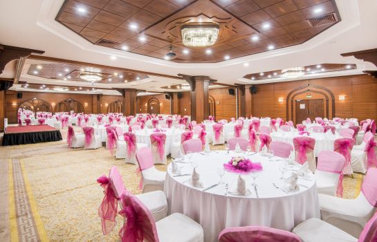 Hotel Crowne Plaza Antalya Great Prices At Hotel Info