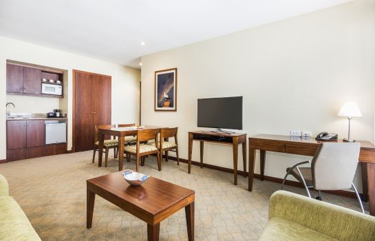 Suite Holiday Inn Express QUITO