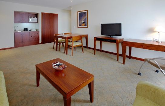 Suite Holiday Inn Express QUITO