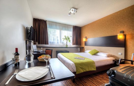 Zenitude Hotel Residence Le Parc De L Escale Saint Martin Du Touch Toulouse Great Prices At Hotel Info