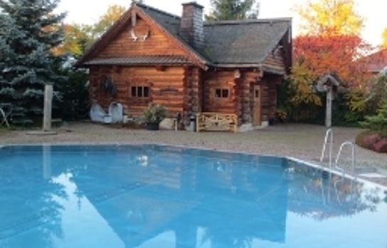 Hotel Villa Vier Jahreszeiten Crimmitschau Great Prices At Hotel Info