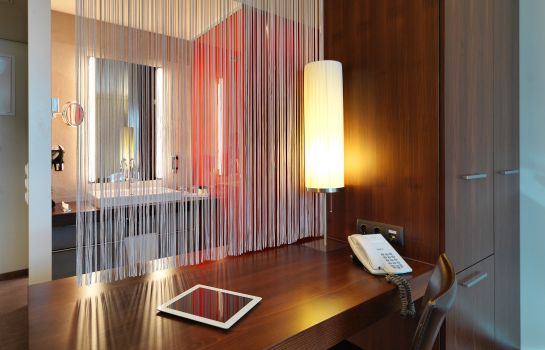 Hotel Seepark Worthersee Resort Klagenfurt Great Prices At