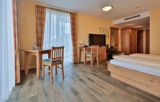 Hotel Deutsches Haus Landgasthof In Weilheim An Der Teck Hotel De