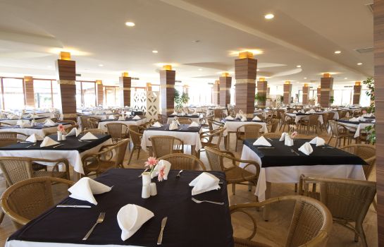 Restaurant Club Hotel Turan Prince World Club Hotel