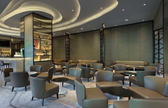 Hotel-Bar Four Points by Sheraton Singapore, Riverview
