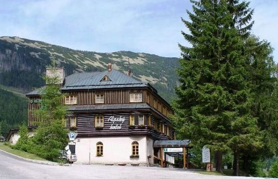 Widok zewnętrzny Alpský Hotel