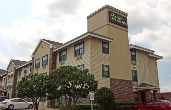 Exterior view Extended Stay America Westchas