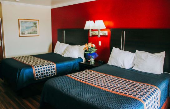 Room Rodeway Inn and Suites Lake Havasu City