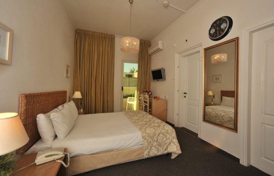 Double room (standard) Dizengoff Suites Hotel