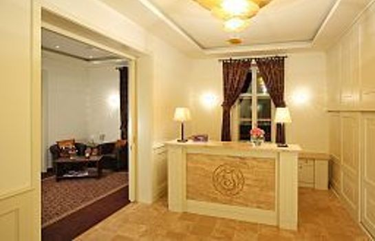 Empfang Ipoly Residence Executive Hotel Suites