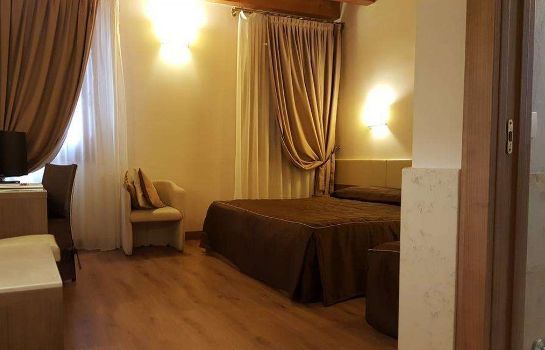 Zimmer Villa Costanza Superior Rooms