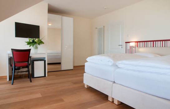 Hotel Haus Am Meer Hohwacht Great Prices At Hotel Info