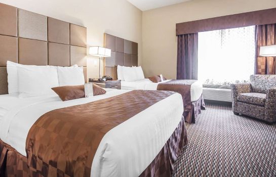 Hotel Comfort Suites Kelowna Great Prices At Hotel Info