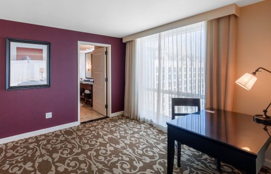 Zimmer Omni Fort Worth Hotel
