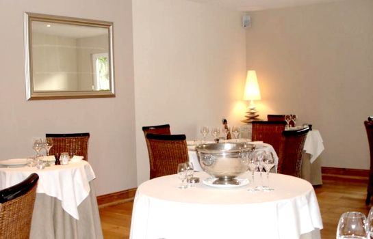 Hotel Auberge Cote Jardin Logis In Conilhac Corbieres Hotel De