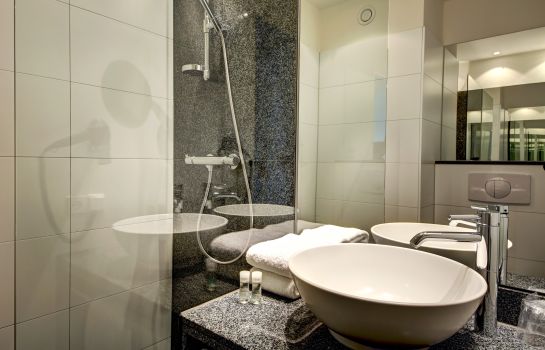 Motel One am Michel in Hamburg – HOTEL DE