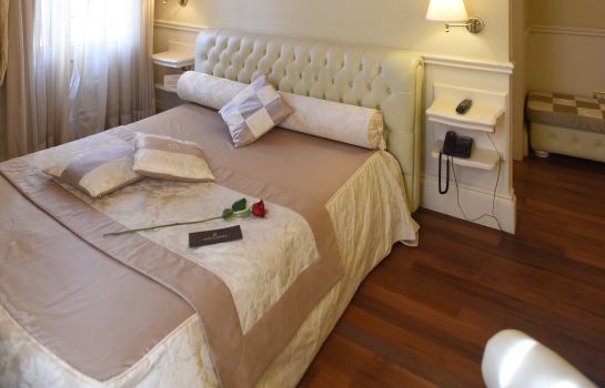 Einzelzimmer Komfort Santa Chiara Suite Hotel