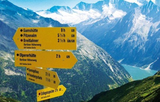 Alpinhotel Berghaus - Tux – Great prices at HOTEL INFO