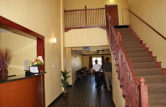 Hall Econo Lodge Inn and Suites Little Rock S