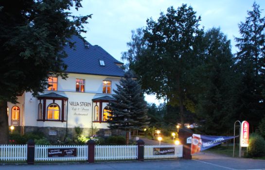 Villa Stern Pension In Neukirchen Erzgebirge Hotel De