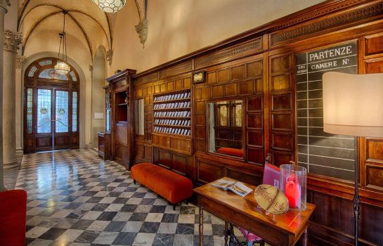 Hotel Nh Collection Firenze Porta Rossa In Florenz Hotel De