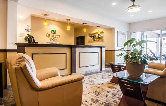 Hotelhalle Quality Inn Lincoln City