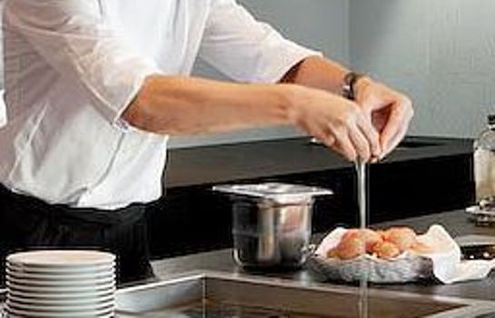 Van der Valk Hotel Sneek - HOTEL DE