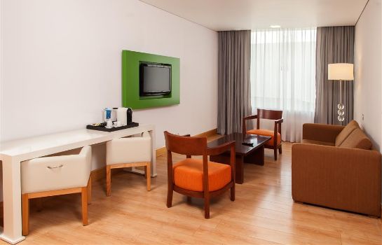 Suite NH Collection Airport T2