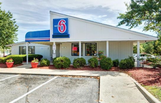 Motel 6 Pinehurst Aberdeen Nc Great Prices At Hotel Info