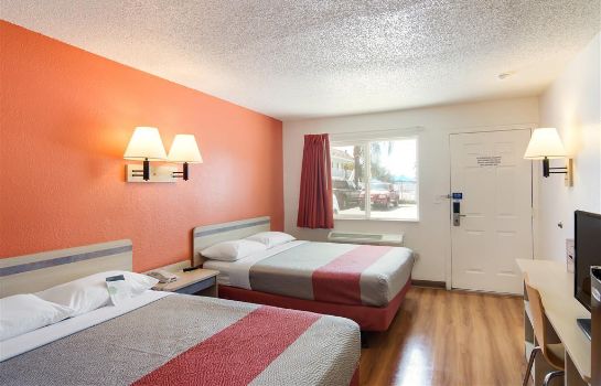 Zimmer Motel 6 Los Angeles-Van Nuys North Hills